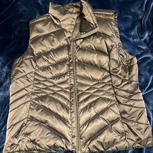 North face women’s vest XXL